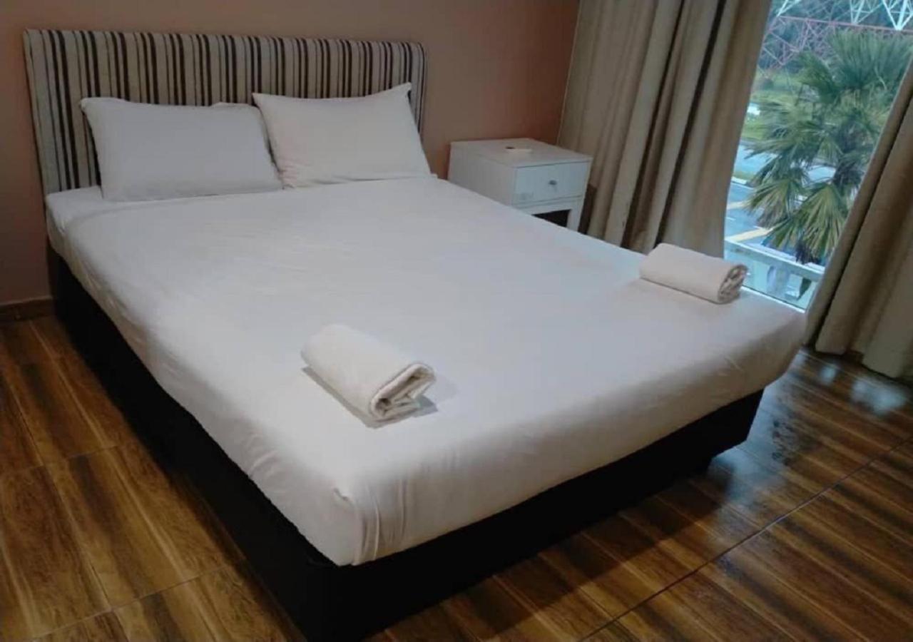 Bangi Gateway Hotel Εξωτερικό φωτογραφία